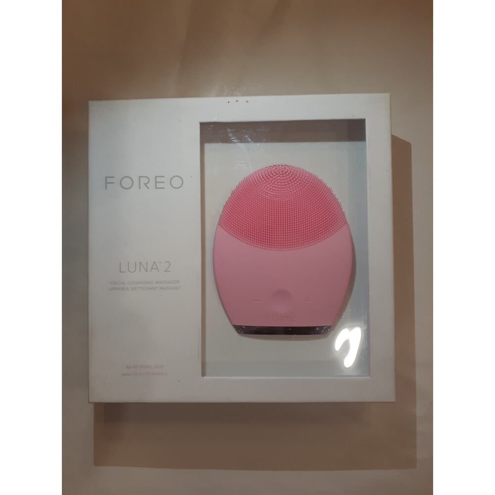 FOREO Luna 2 Facial Cleansing Device for Normal Skin